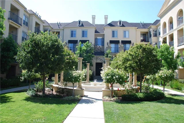 $870,000 | 2405 Watermarke Place, Irvine, CA 92612