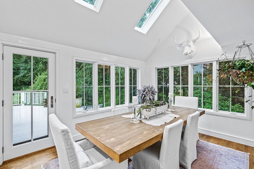 107 Cliff Road Wellesley, MA 02481 - Photo 10 of 18