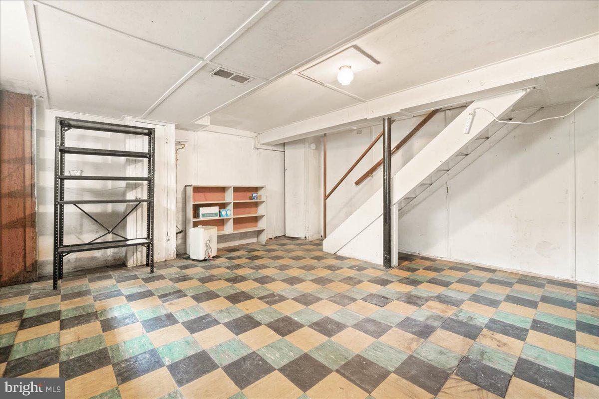 11941 Andrew Street Silver Spring, MD 20902 - Photo 17 of 24