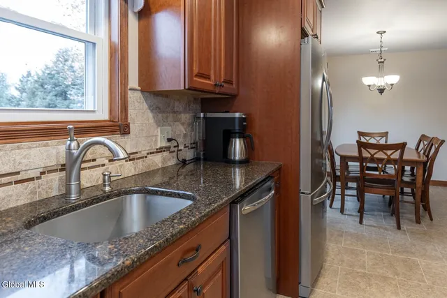 $364,900 | 195 Birds Hill Road, Sand Lake, NY 12018