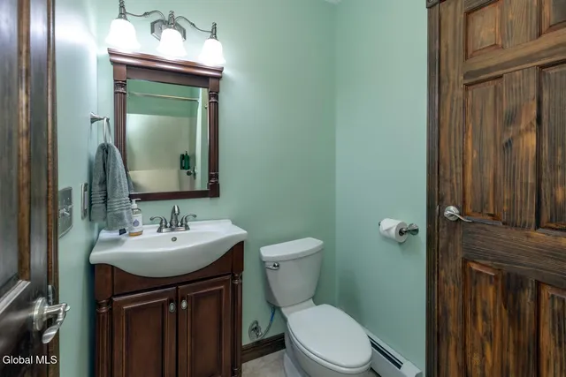 $364,900 | 195 Birds Hill Road, Sand Lake, NY 12018