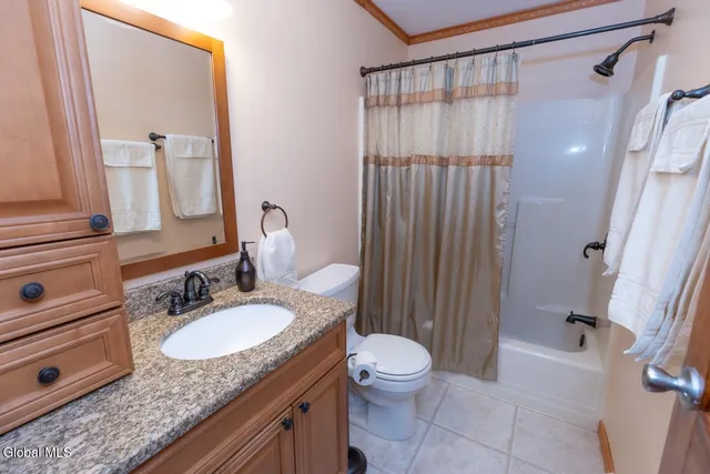 $364,900 | 195 Birds Hill Road, Sand Lake, NY 12018