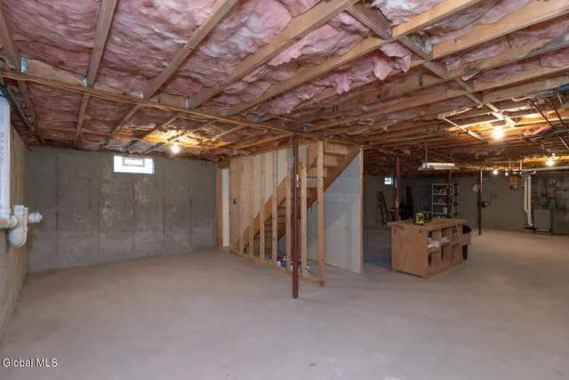 $364,900 | 195 Birds Hill Road, Sand Lake, NY 12018