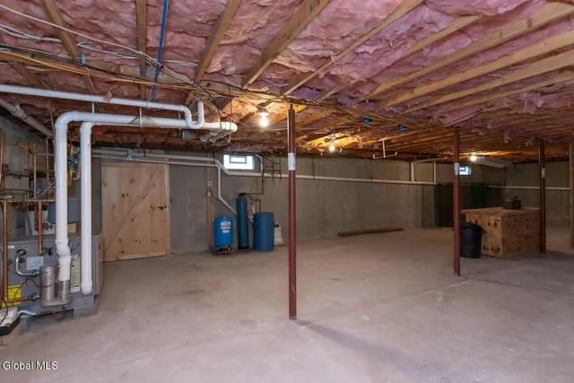 $364,900 | 195 Birds Hill Road, Sand Lake, NY 12018