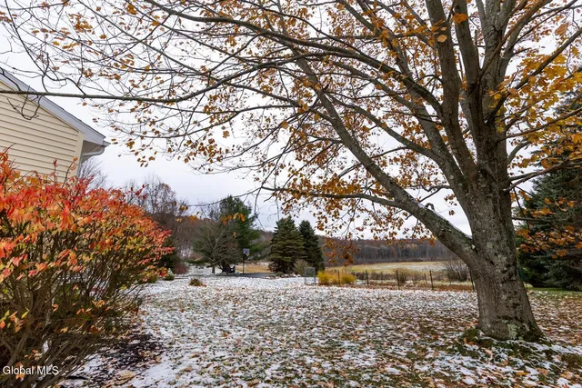 $364,900 | 195 Birds Hill Road, Sand Lake, NY 12018