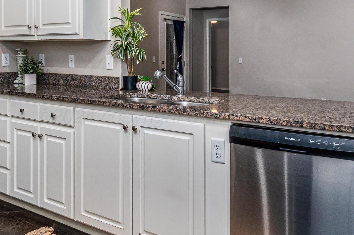 9901 Nancy Ellen Street Amarillo, TX 79119 - Photo 18 of 28 1000013829