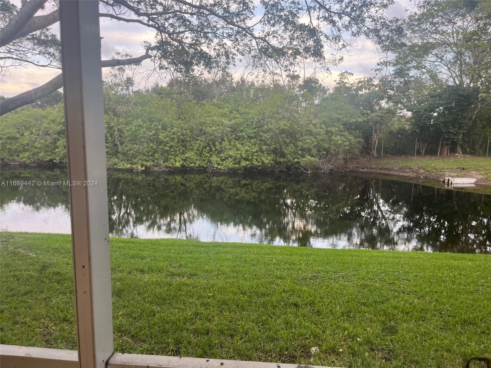 601 Cypress Lake Boulevard, Unit M14 Deerfield Beach, FL 33064 - Photo 1 of 19 a view of a park