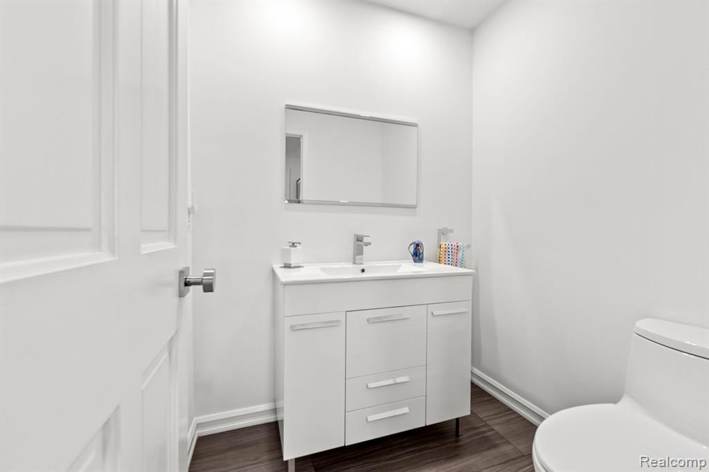 3286 Kilburn Road West Rochester Hills, MI 48306 - Photo 17 of 46