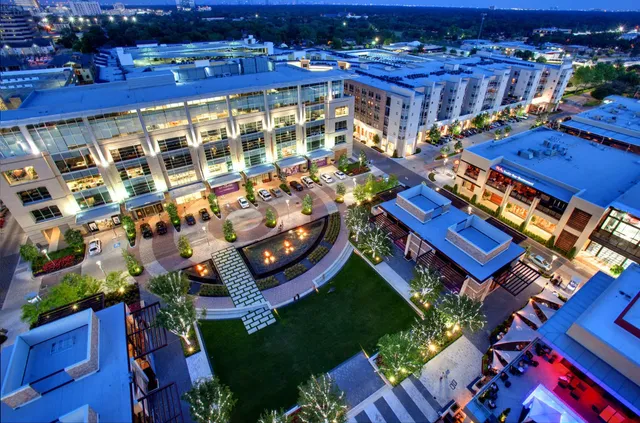 $179,000 | 9200 Westheimer Road, Unit 907, Houston, TX 77063