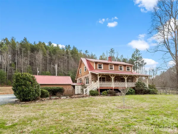 $900,000 | 58 Gunter Town Road, Marshall, NC 28753
