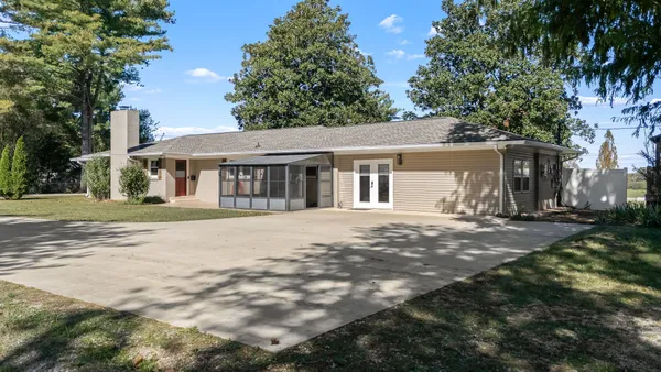 $1,000,000 | 2329 Dilton Mankin Road, Murfreesboro, TN 37127