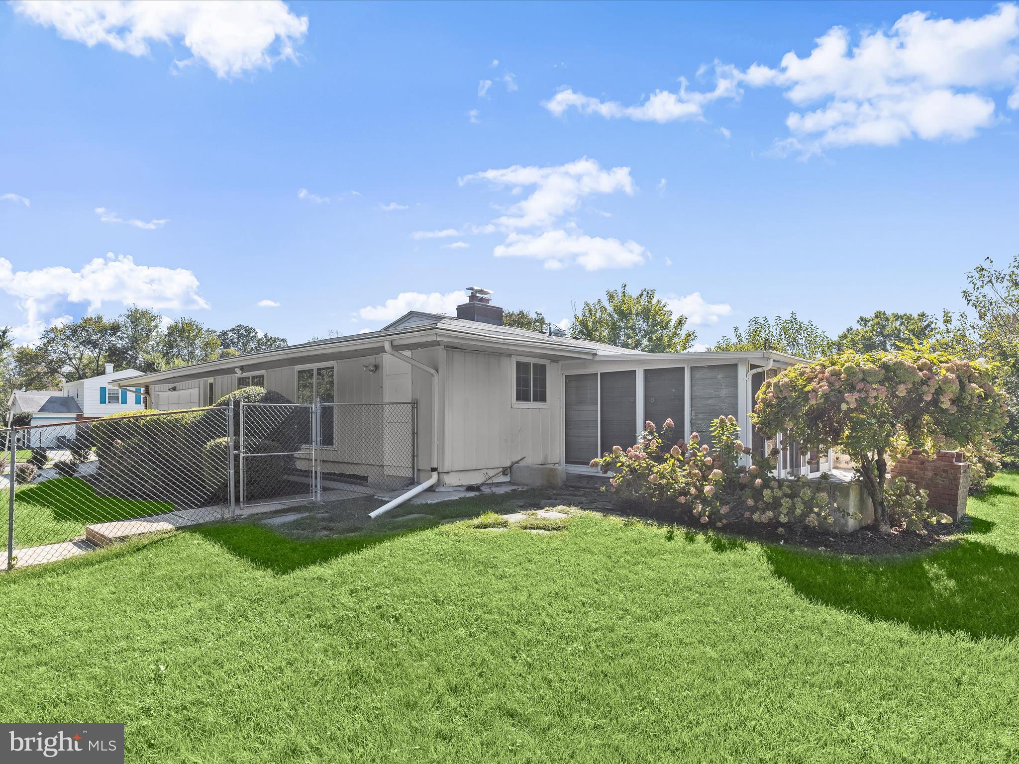 201 Suter Road Catonsville, MD 21228 - Photo 38 of 45 Corner lot