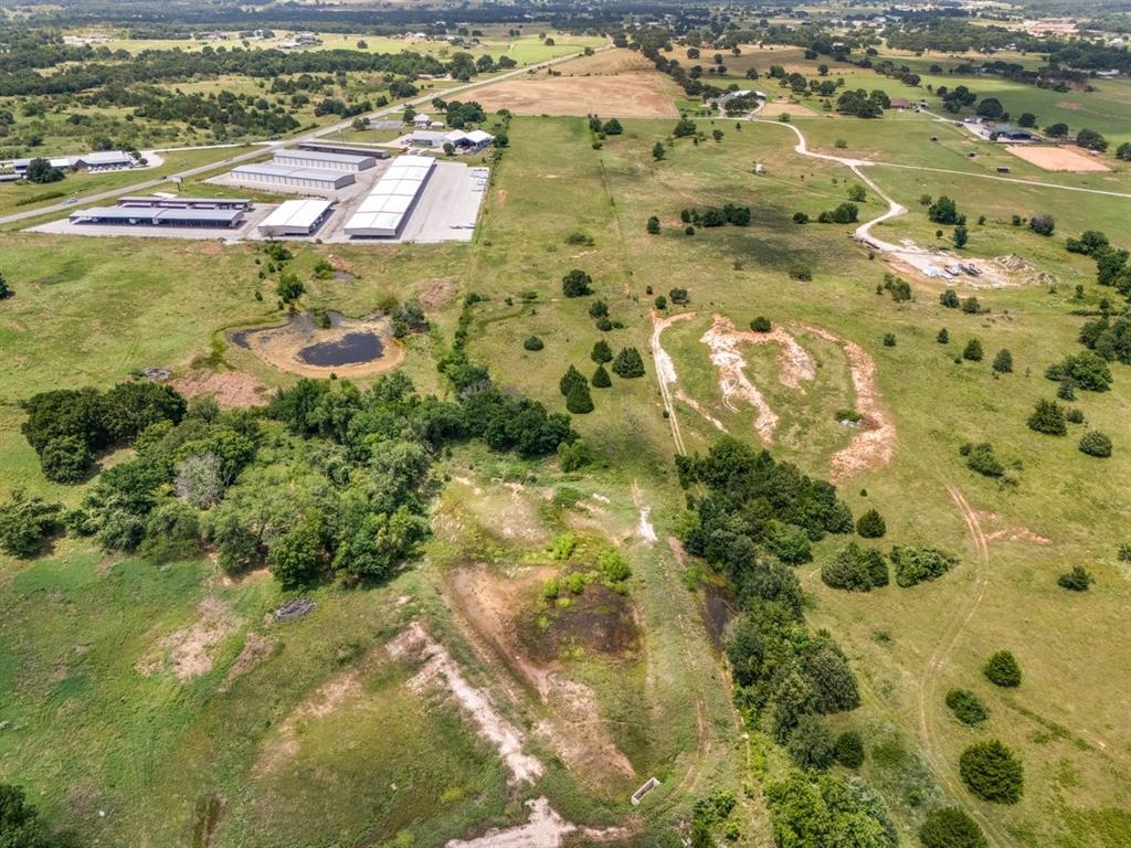 452 County Road 4196 Decatur, TX 76234 - Photo 10 of 17