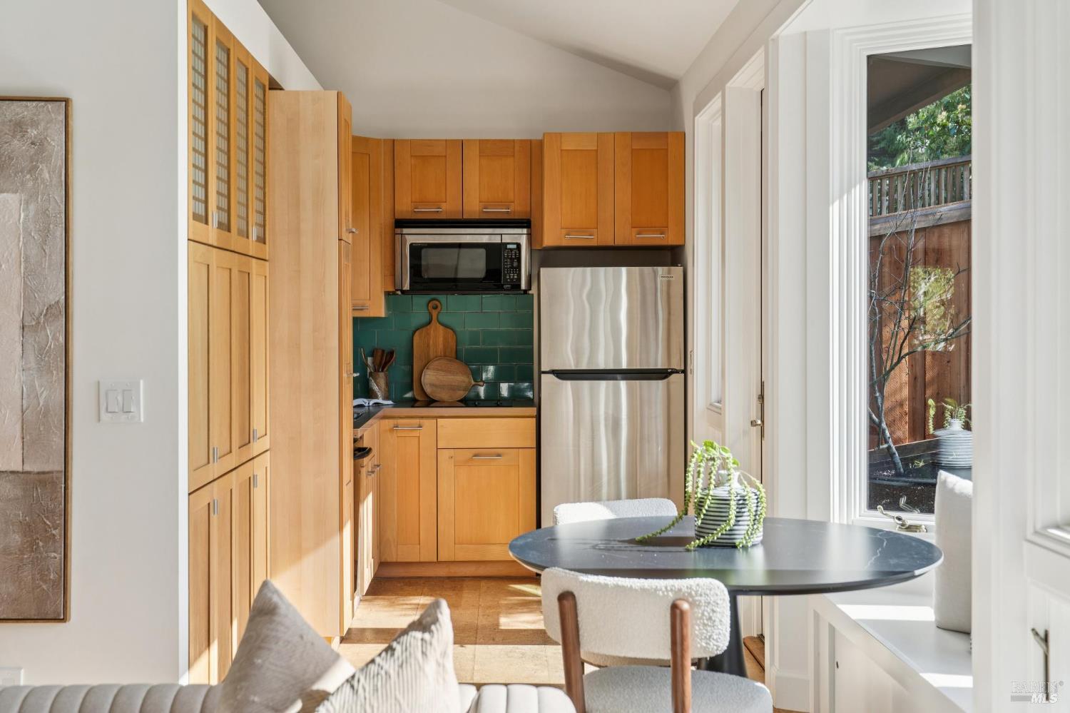 484 Summit Avenue Mill Valley, CA 94941 - Photo 40 of 50