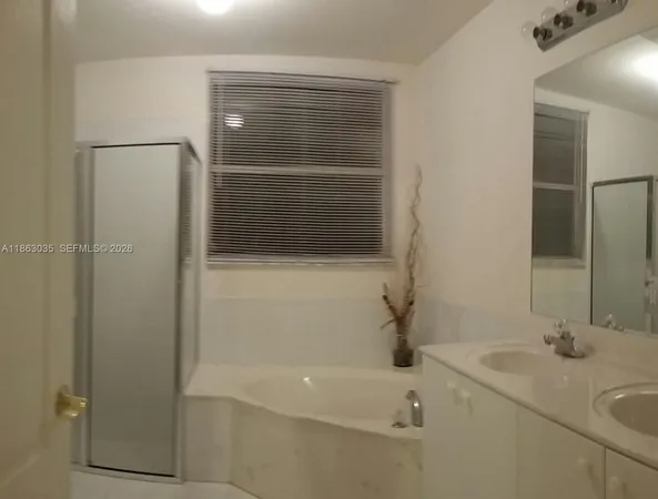 $969,999 | 6049 Southwest 165th Avenue, Miami, FL 33193
