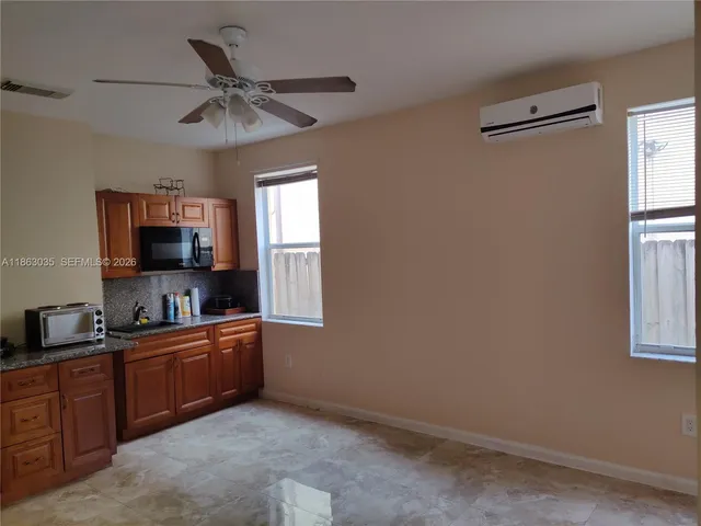 $1,030,000 | 6049 Southwest 165th Avenue, Miami, FL 33193