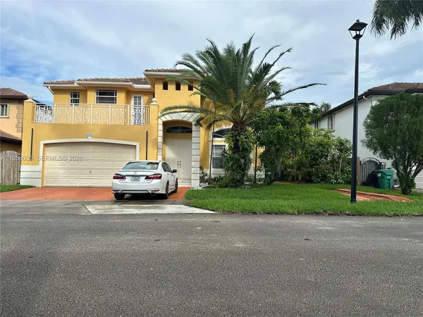 $969,999 | 6049 Southwest 165th Avenue, Miami, FL 33193