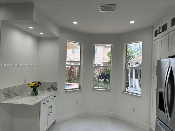 $969,999 | 6049 Southwest 165th Avenue, Miami, FL 33193