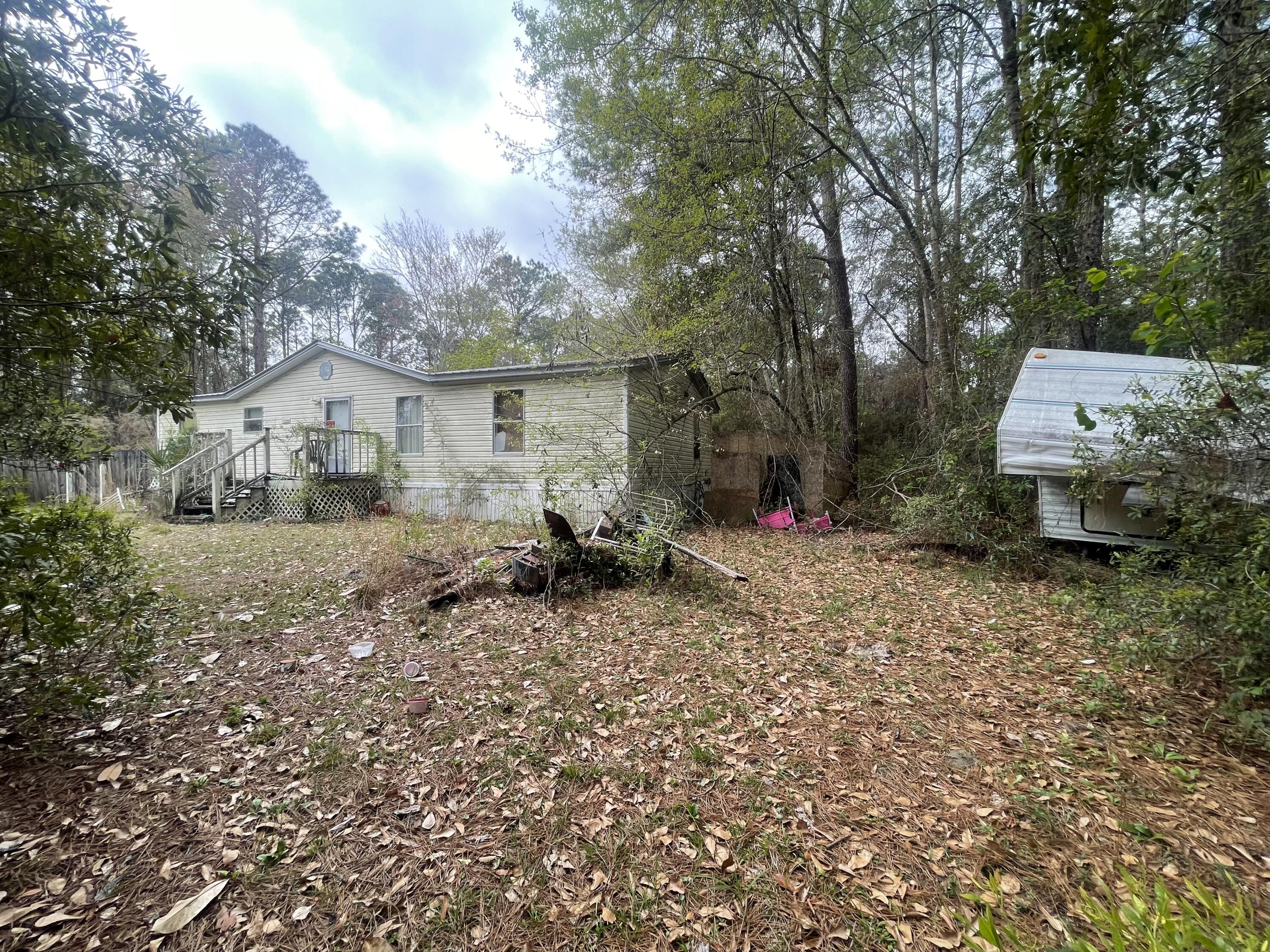 93 Laird Drive Freeport, FL 32439 - Photo 4 of 12