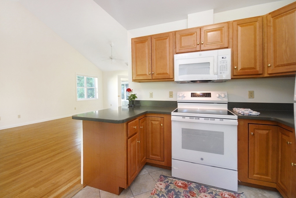 150 North Road, Unit 10 Sudbury, MA 01776 - Photo 12 of 40