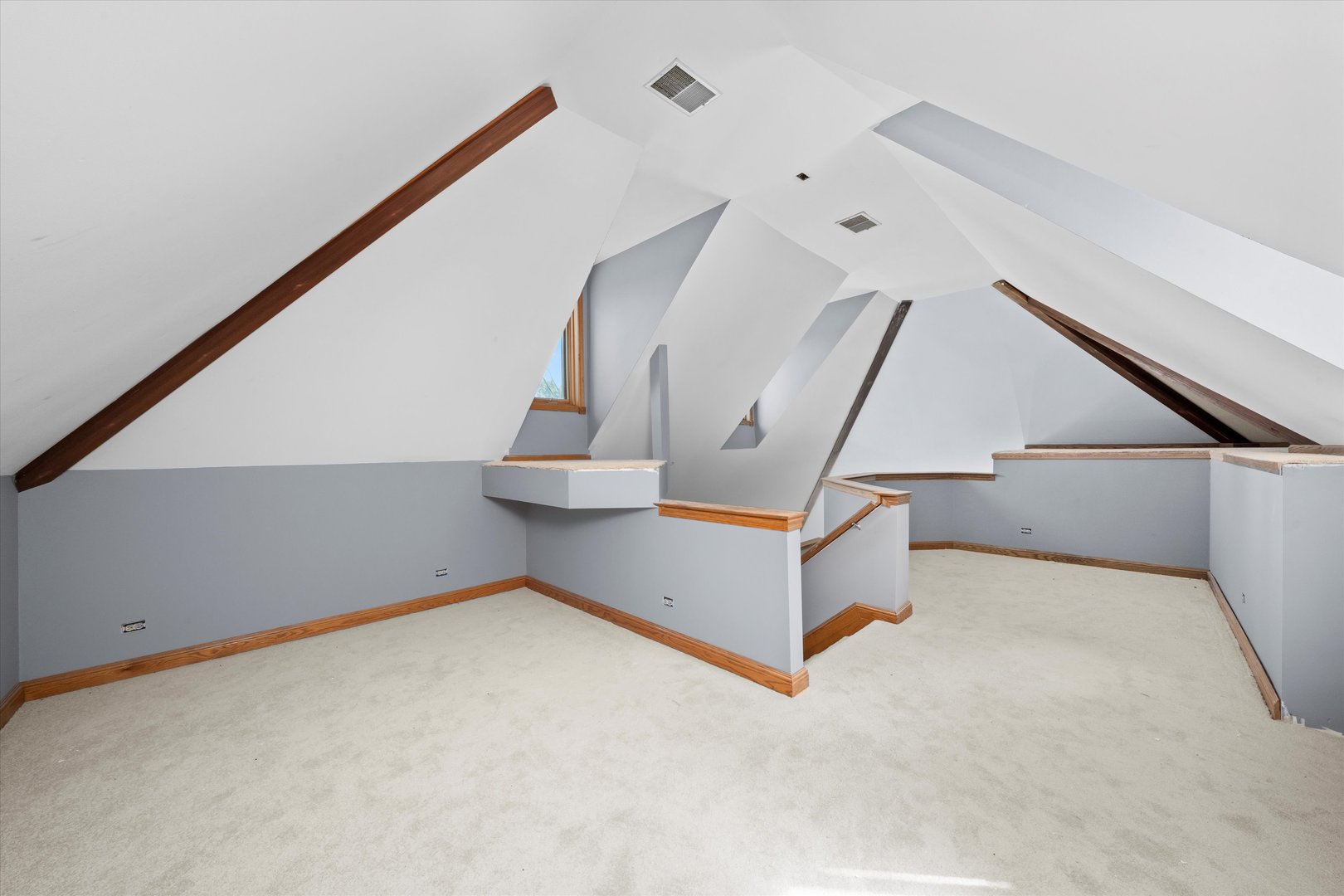 3755 South State Street Crete, IL 60417 - Photo 26 of 48 a view of an entryway