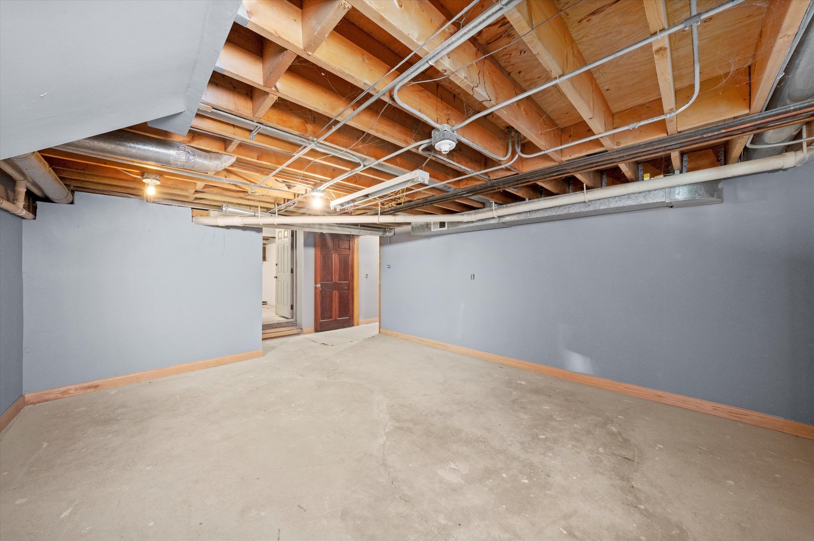 3755 South State Street Crete, IL 60417 - Photo 29 of 48 a view of an empty room