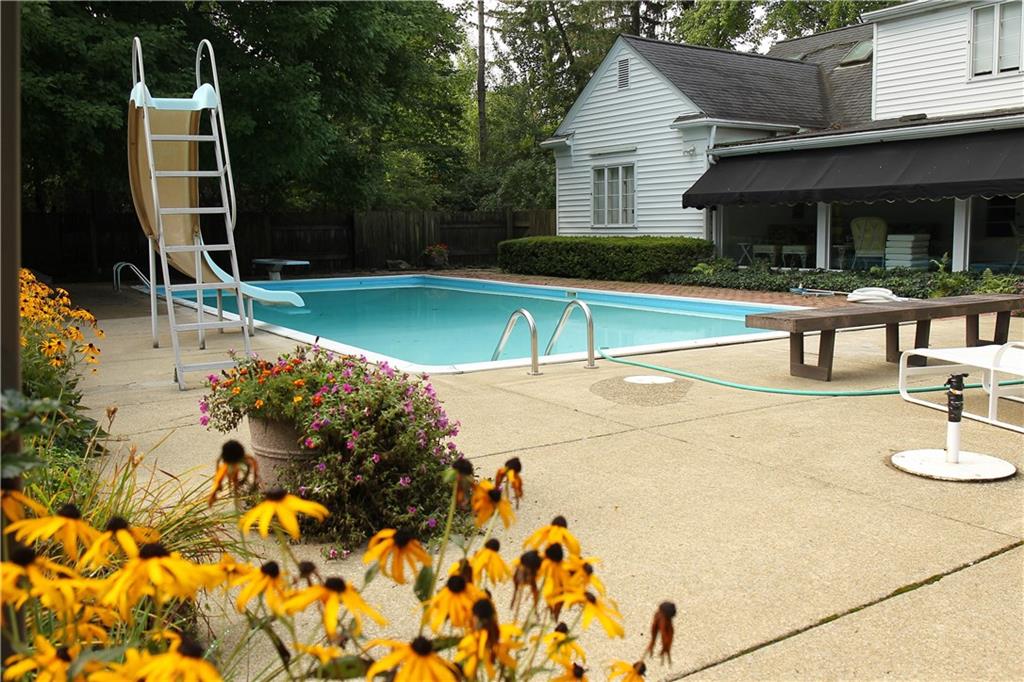 286 Donation Road Greenville, PA 16125 - Photo 4 of 25 POOL