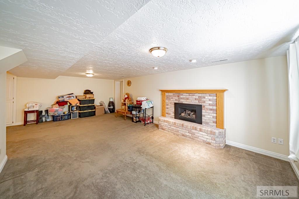 706 South Bellin Road Idaho Falls, ID 83402 - Photo 23 of 80
