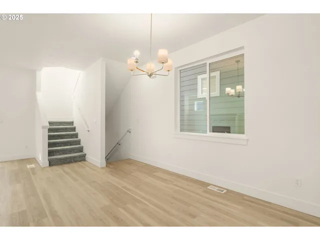 $539,850 | 18902 Southwest Hazelwood Lane, Unit L13, Beaverton, OR 97078