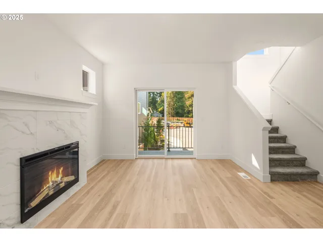 $539,850 | 18902 Southwest Hazelwood Lane, Unit L13, Beaverton, OR 97078