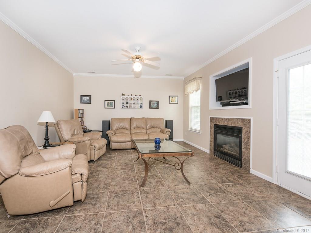 154 Elrosa Road Mooresville, NC 28115 - Photo 2 of 24