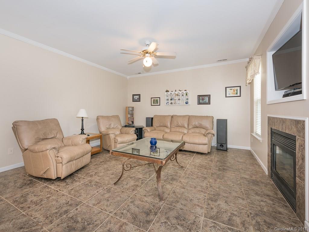 154 Elrosa Road Mooresville, NC 28115 - Photo 3 of 24