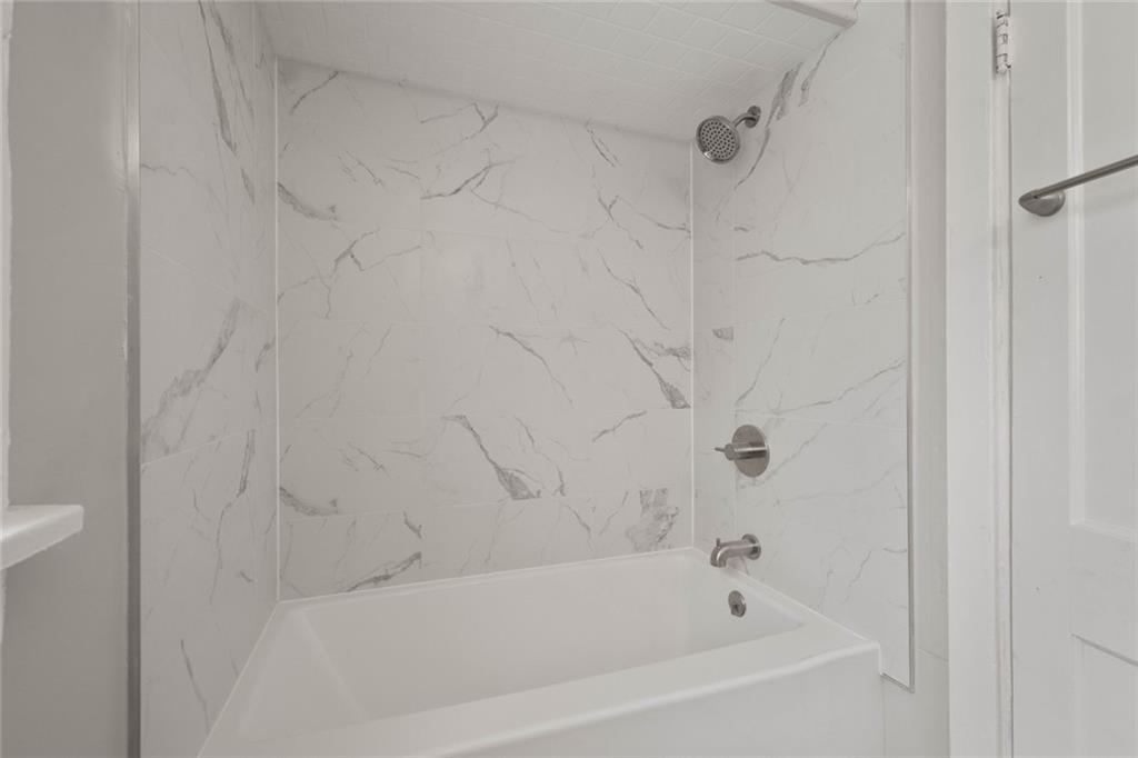 145 Marham Road Homestead, PA 15120 - Photo 18 of 34