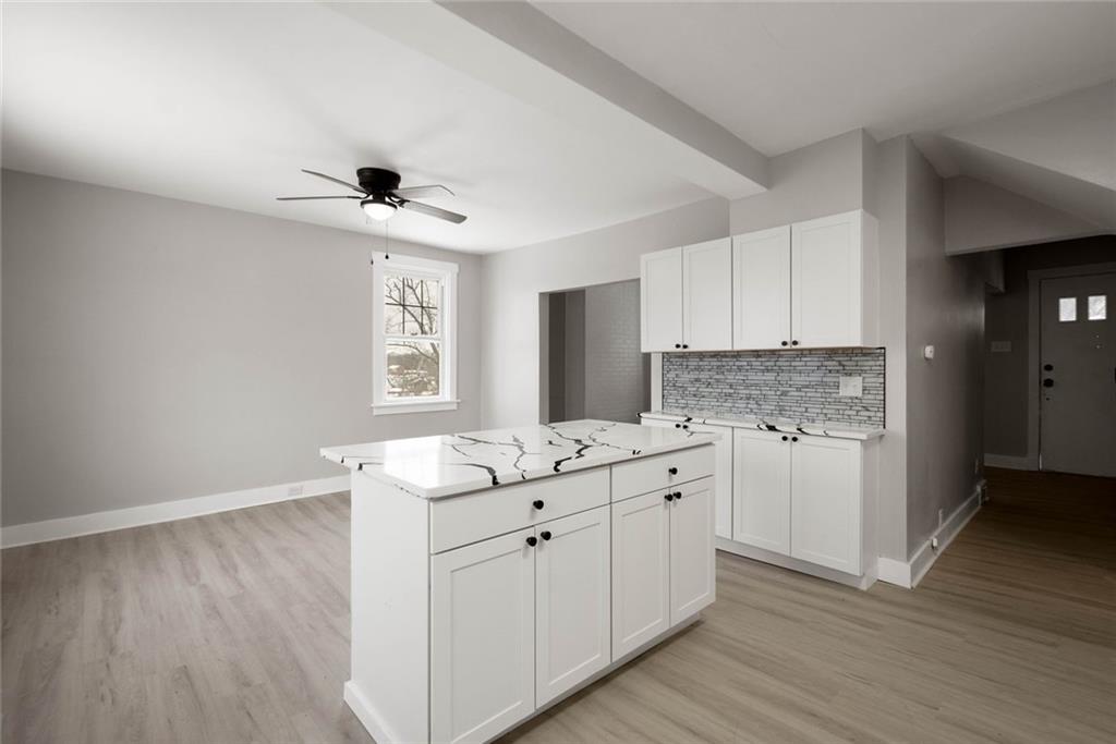 145 Marham Road Homestead, PA 15120 - Photo 9 of 34