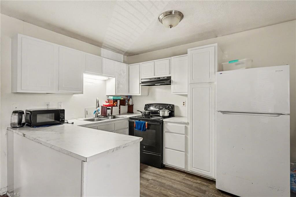 1954 Lakeview Road Asheboro, NC 27203 - Photo 13 of 17