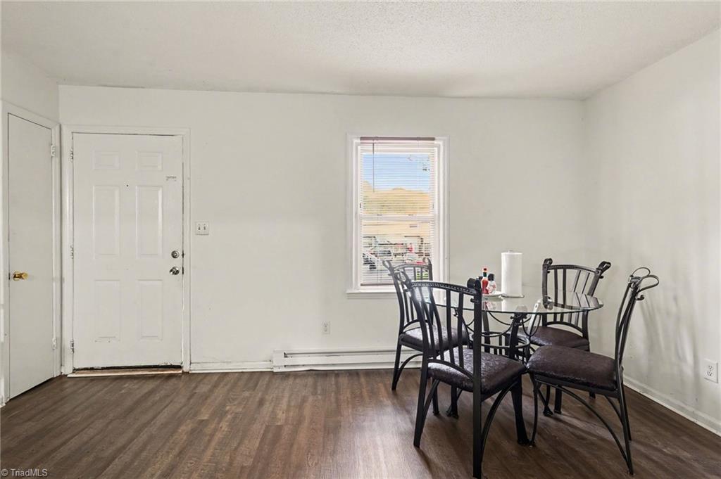 1954 Lakeview Road Asheboro, NC 27203 - Photo 6 of 17