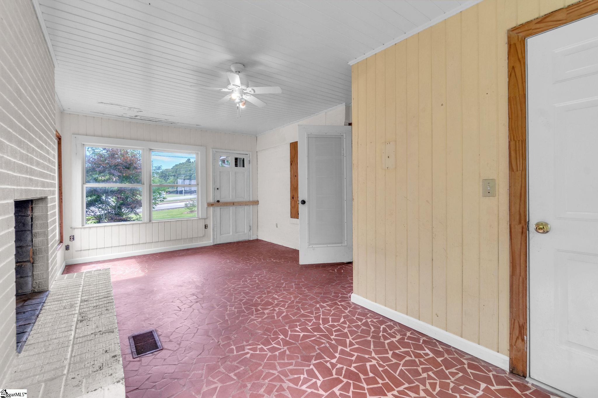 509 West Main Street Liberty, SC 29657 - Photo 19 of 31
