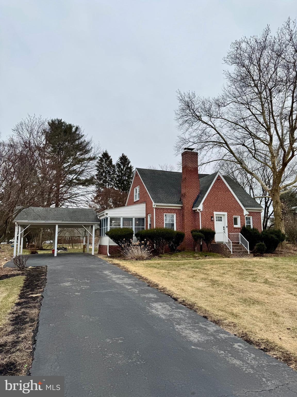 927 Hamilton Street Carlisle, PA 17013 - Photo 3 of 23