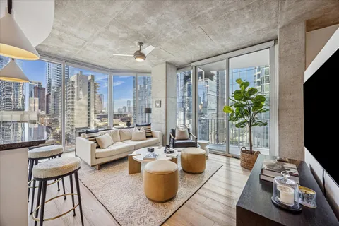 $535,000 | 360 Nueces Street, Unit 1001, Austin, TX 78701