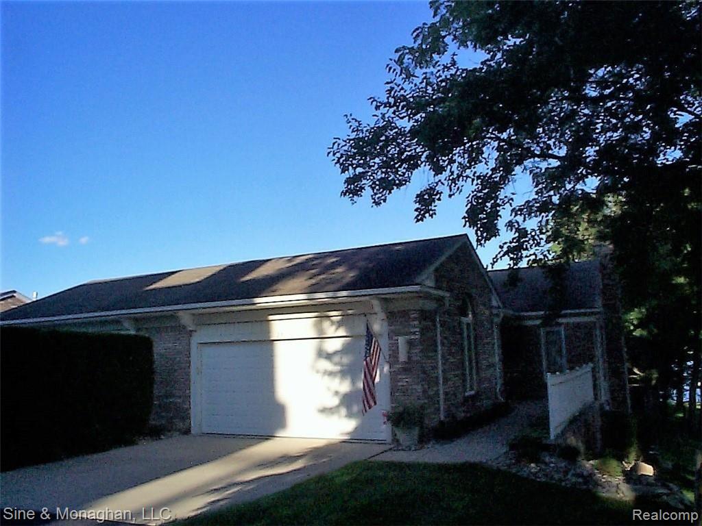 1935 River Road, Unit 23 St. Clair, MI 48079 - Photo 27 of 69 26 Back of unit & entry 1935 River #23.JPG