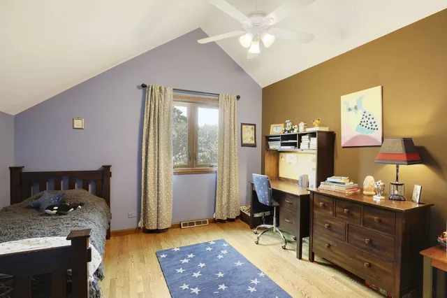 $5,000 | 11400 Burr Oak Lane, Burr Ridge, IL 60527