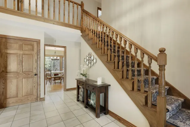 $5,000 | 11400 Burr Oak Lane, Burr Ridge, IL 60527