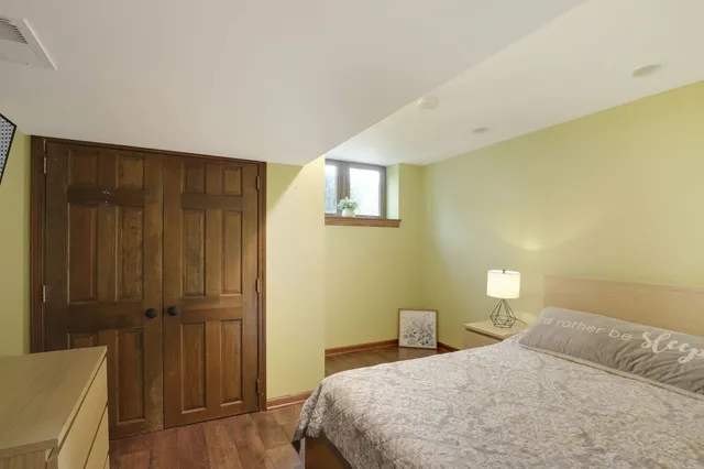 $5,000 | 11400 Burr Oak Lane, Burr Ridge, IL 60527