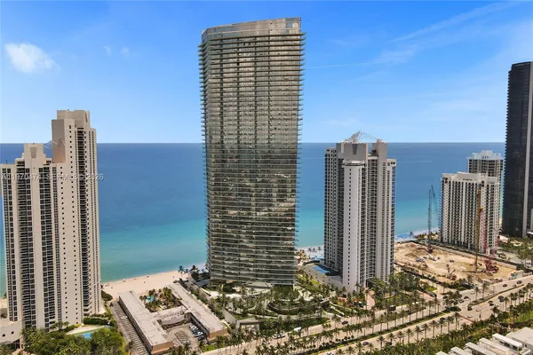 $25,000 | 18975 Collins Avenue, Unit 2703, Sunny Isles Beach, FL 33160