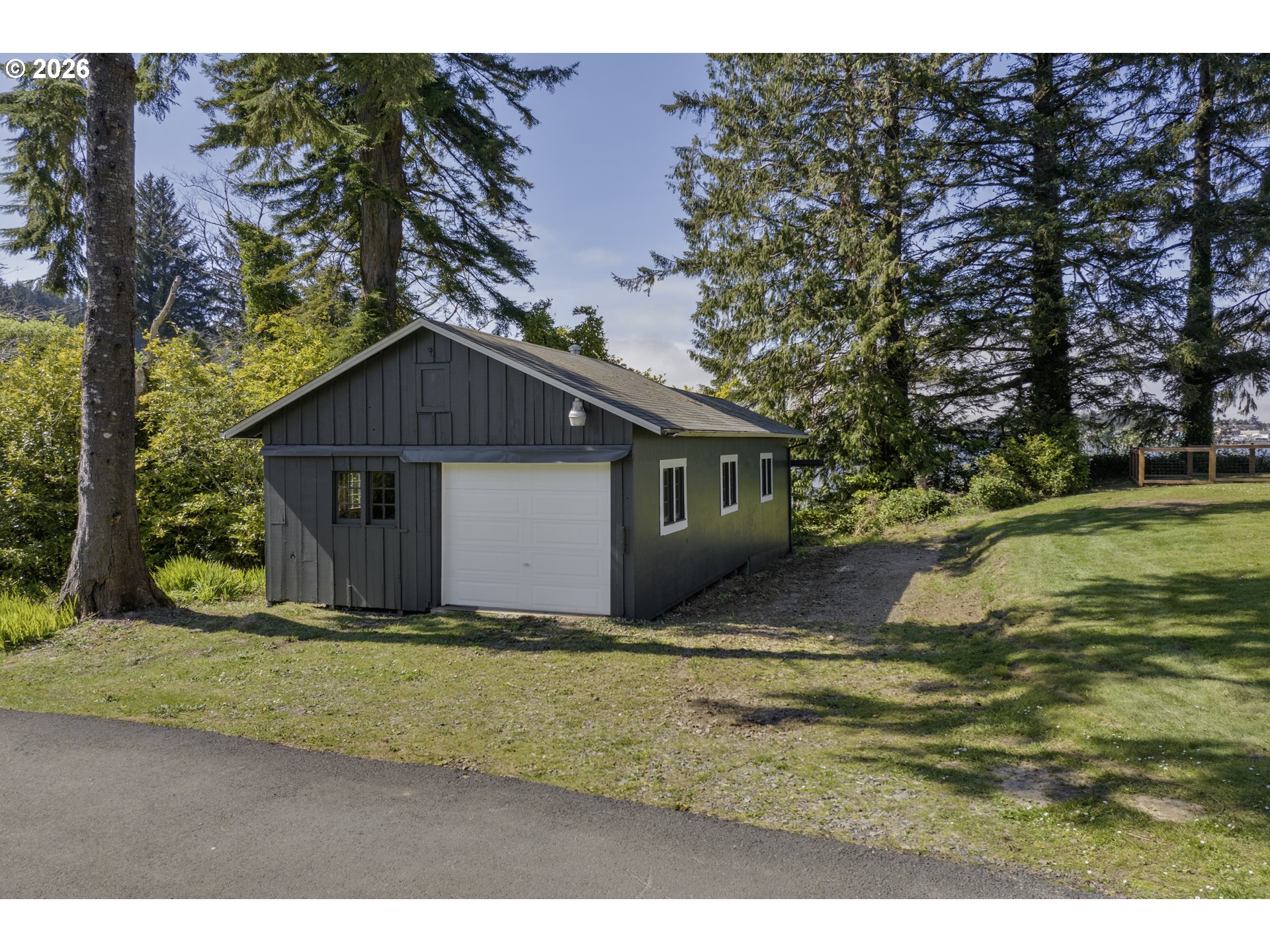 85675 Glenada Road Florence, OR 97439 - Photo 5 of 45