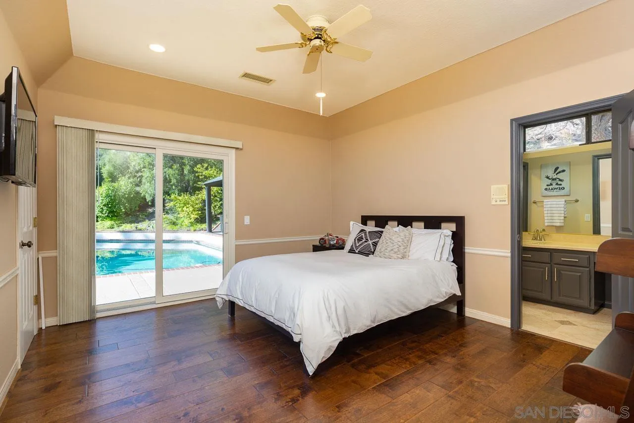 13012 Solera Way Poway, CA 92064 - Photo 25 of 45