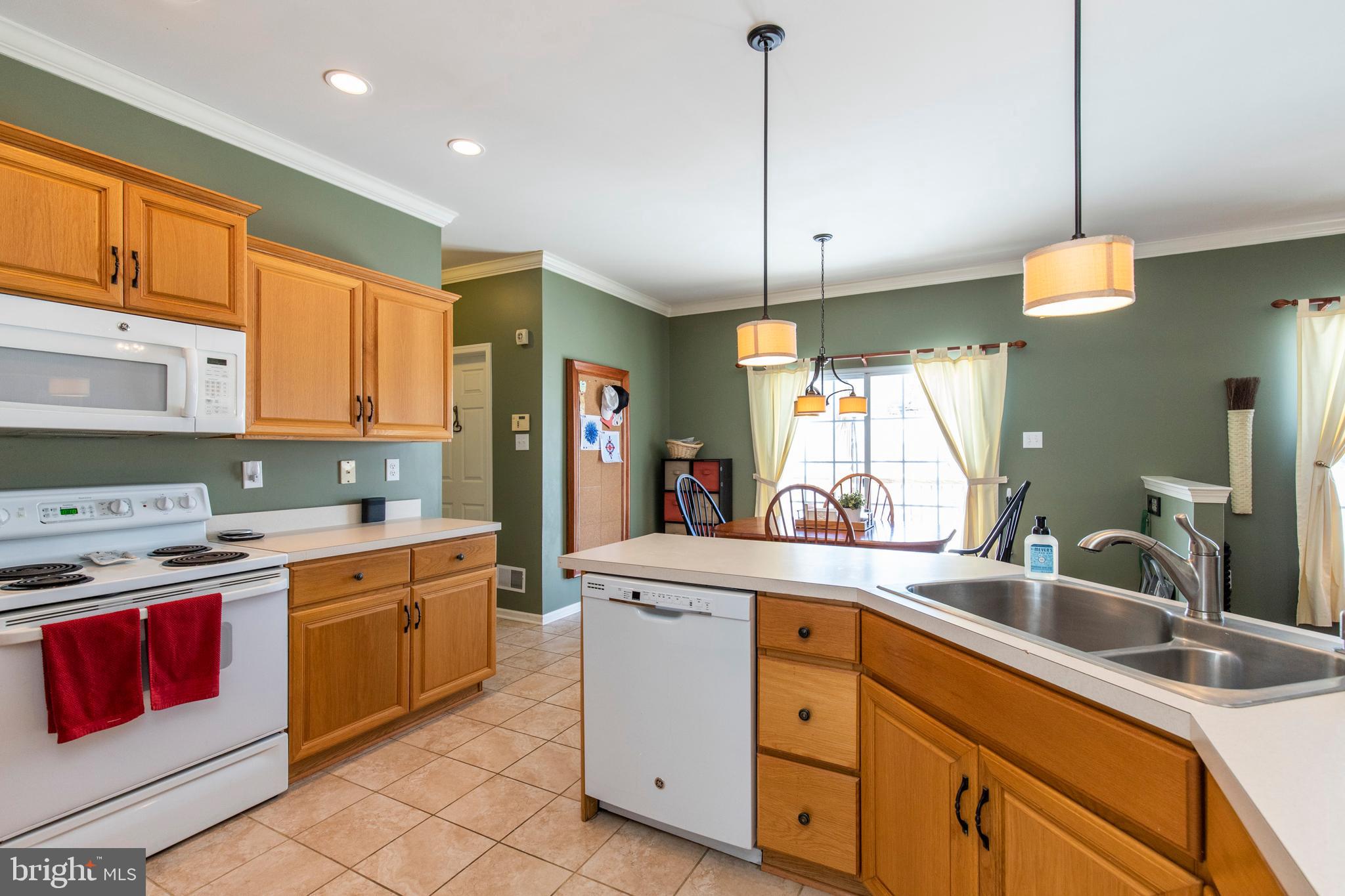 188 Milbury Road Coatesville, PA 19320 - Photo 10 of 35 Gallery Image 10