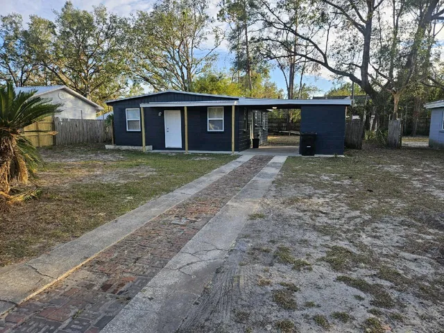 $1,200 | 703 West Veterans Drive, Perry, FL 32347