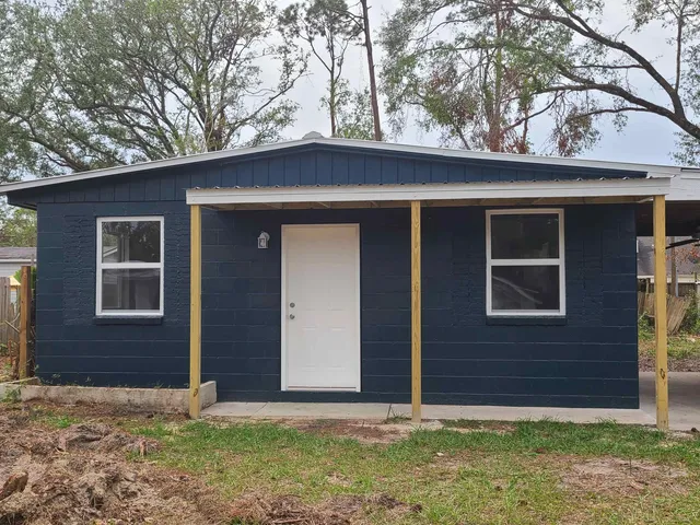 $1,200 | 703 West Veterans Drive, Perry, FL 32347