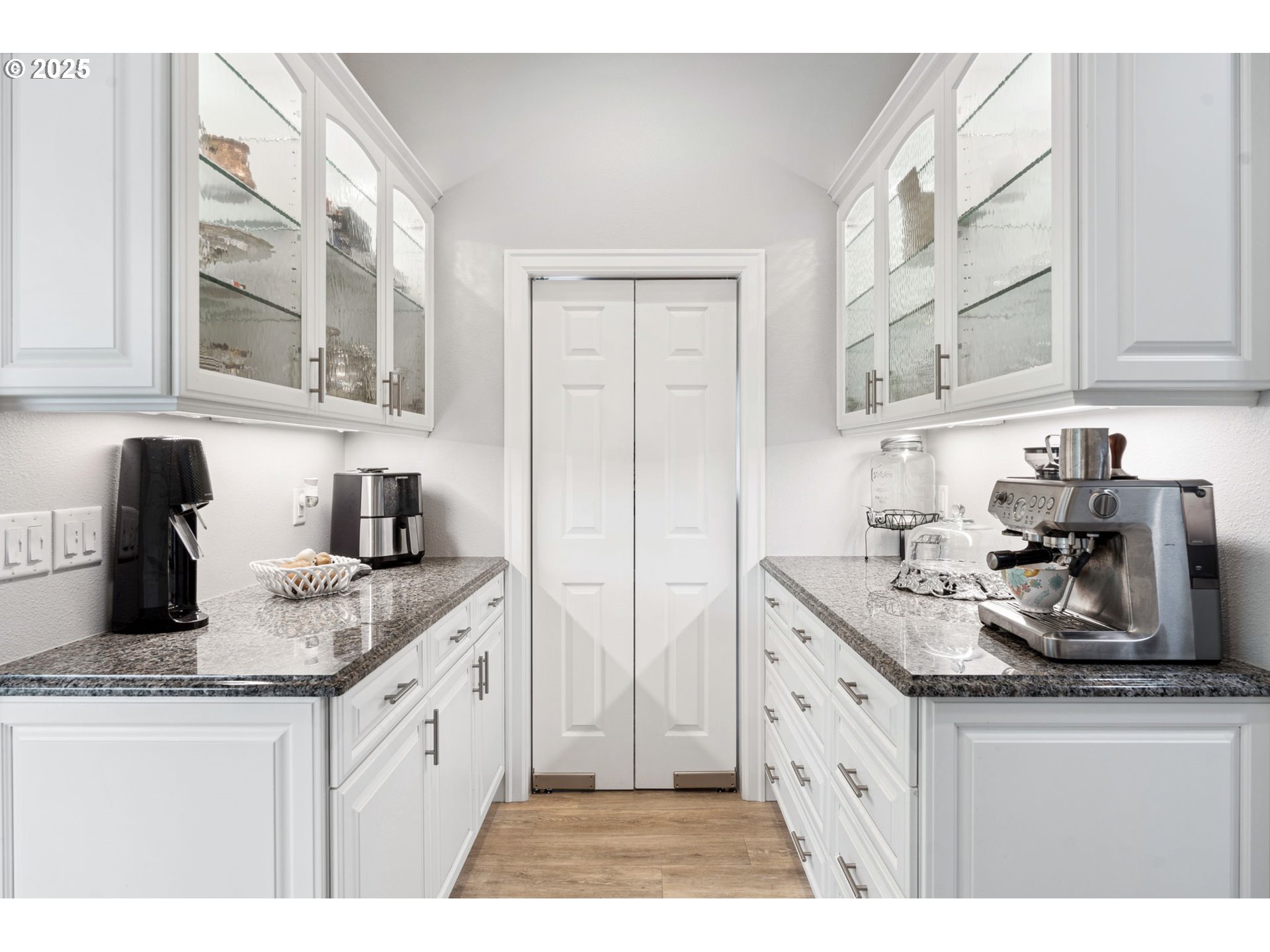 2567 Lewis River Road Woodland, WA 98674 - Photo 13 of 45 Butler's Pantry